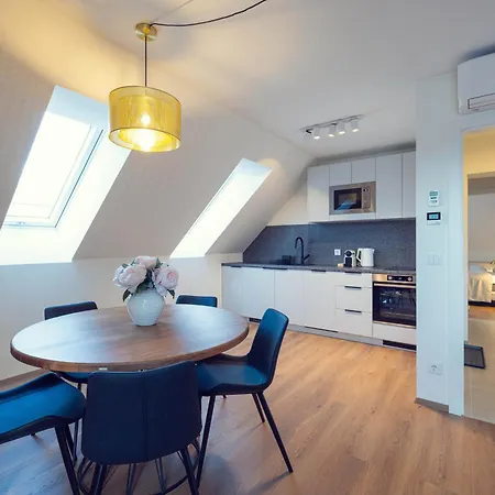 아파트 Leonart Living 54