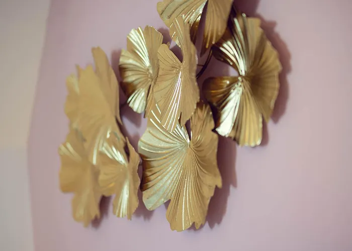 公寓 Leonart Living 54 *